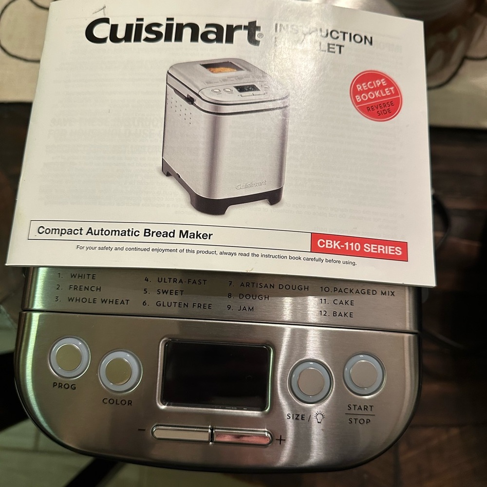 Cuisinart Silver Bread Maker with Digital Display